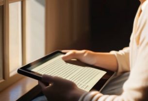 Reading terms and conditions efficiently protects privacy.